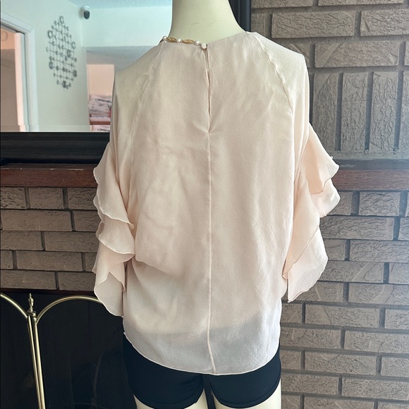 Chloe cream Women's Blouse - Picture 4 of 7